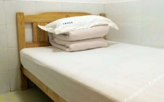 Hongfengle Hostel