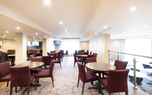 Holiday Inn Express Birmingham - Snow Hill, an IHG Hotel