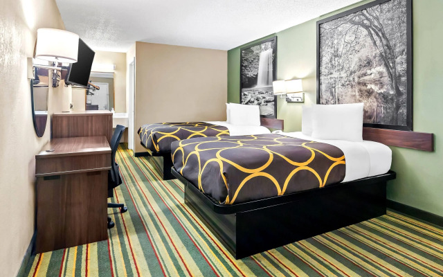 Super 8 by Wyndham Columbia SC / Ft. Jackson