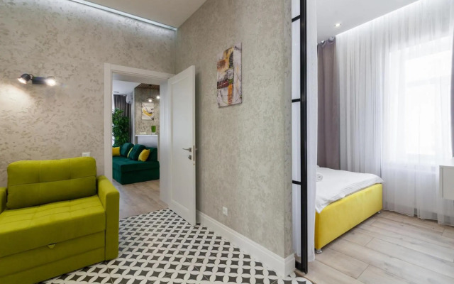 Royal VIP Apartment on Pidmurna 24