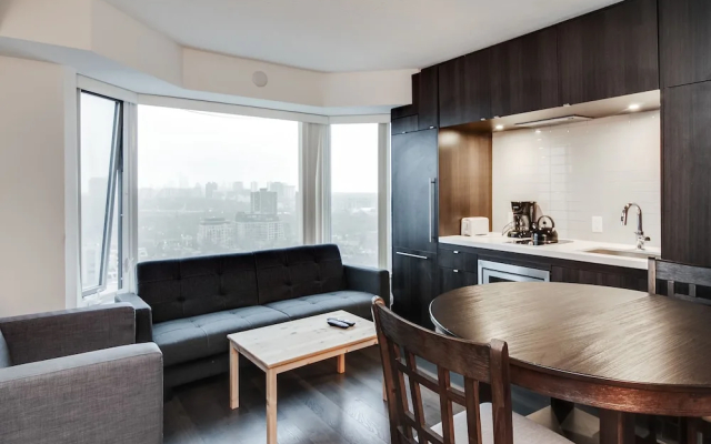 Execstay - Luxury Yorkville Suites
