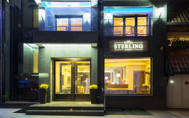 Sterling Hotel