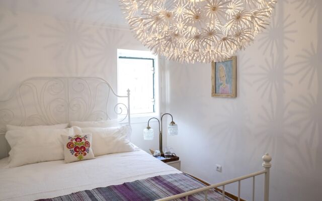 Castle View at Lisbon Heart Apartment, By TimeCooler