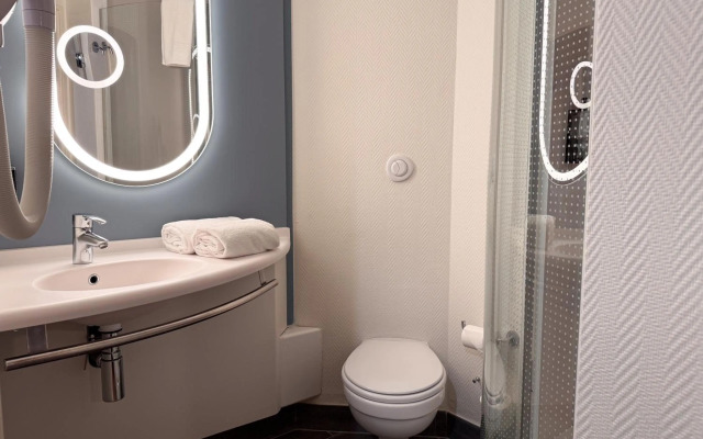 ibis Martigues