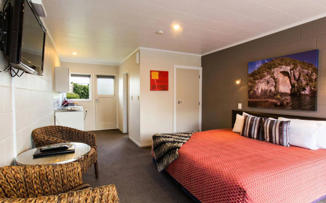 Accent on Taupo