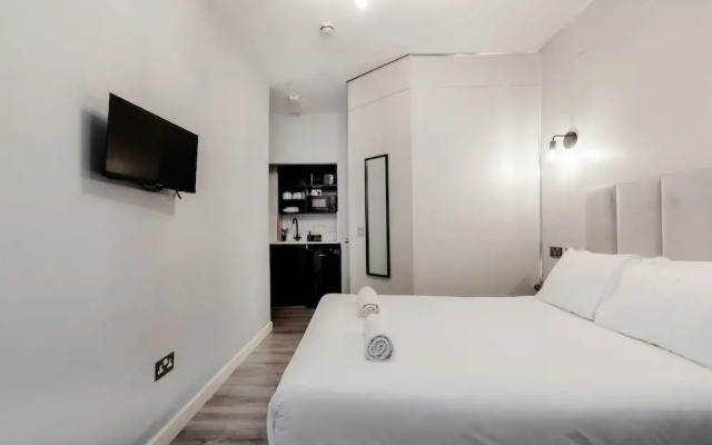 Britannia Court Hotel