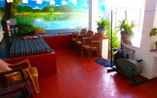 20 House Arugam