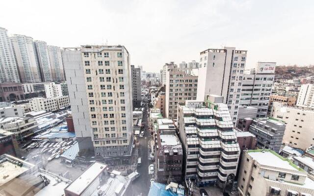 Jongno Lumia Tourist Hotel
