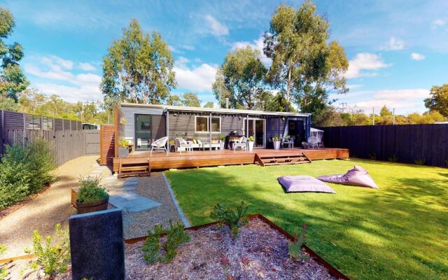 Three Beaches - Chic Eco Home Tasmania