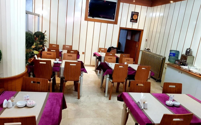 Hatemoğlu Otel