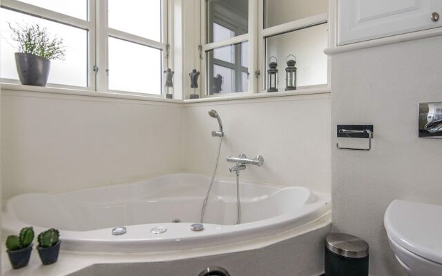 Elegant Holiday Home in Ebeltoft With Sauna