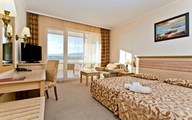 DIT Majestic Beach Resort