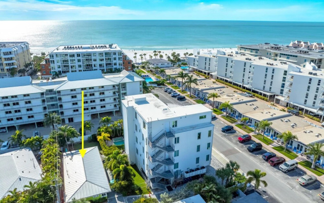 Hidden Paradise - Bungalow 2 by Beachside Management