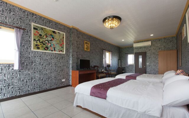 512 Huts Homestay