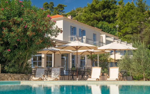 Armonia Bay Hotel