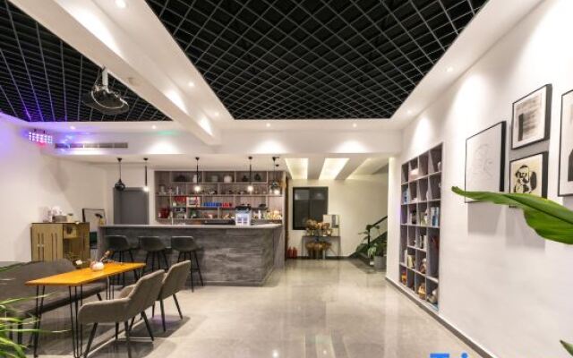 Yanwu Hostel