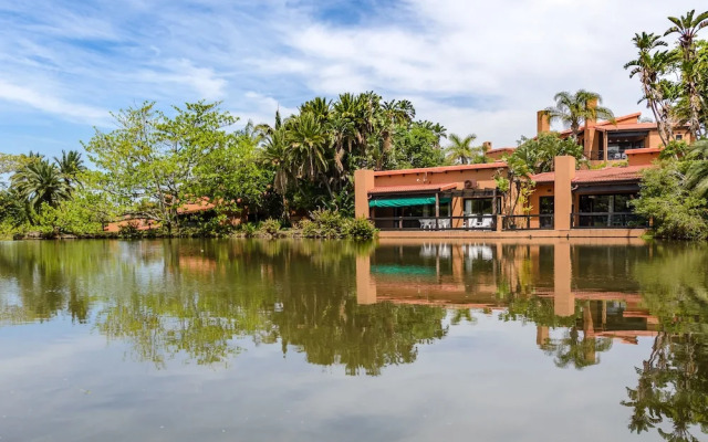 San Lameer Villa Rentals 2306