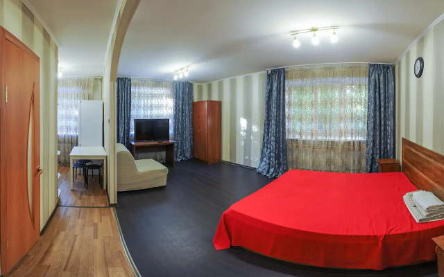 Apartments on Rozhdestvensky street 5