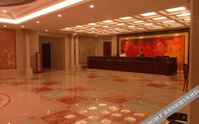 Dalian HuaNeng Hotel