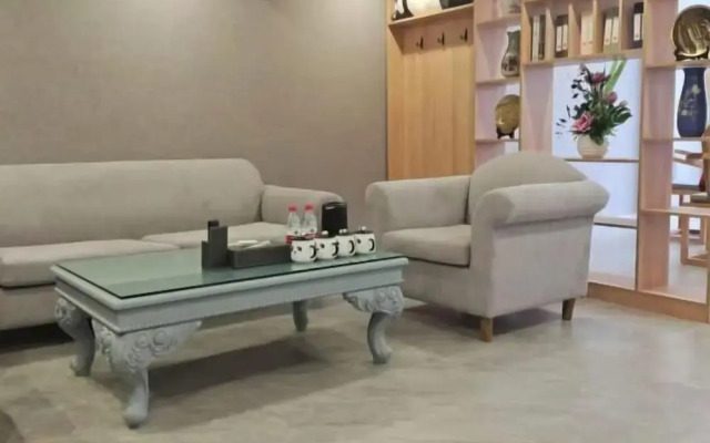Panda Prince Hotel
