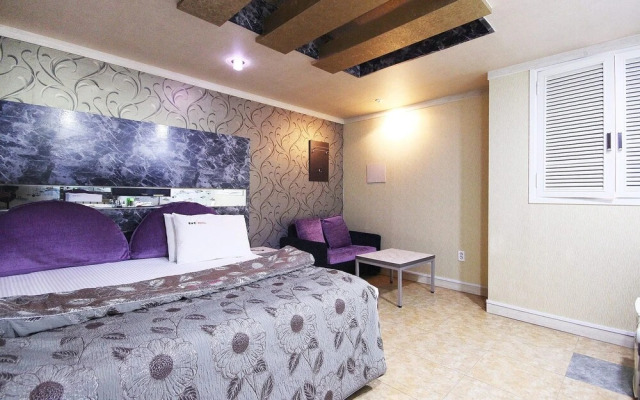 Western Wonpyeongdong Lancelot