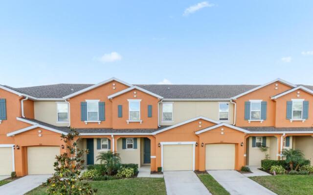 Four Bedrooms Townhome 5120