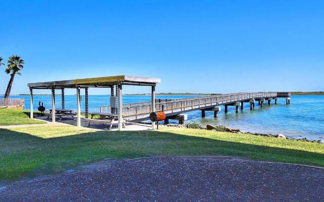 Channelview 216