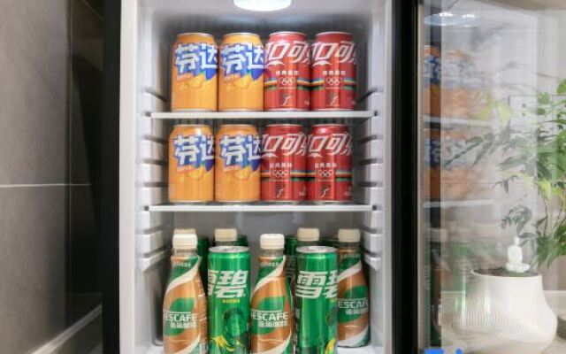 Santi Hotel（Zhuhai Fuhuali Branch）