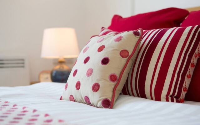 Magnificent 1BR in Historical Greenwich