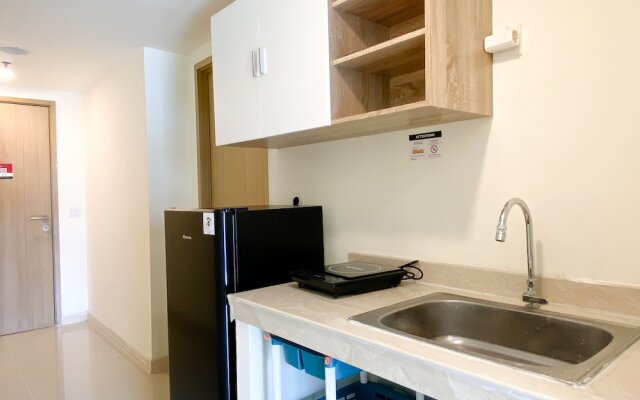 Well Designed And Cozy 2Br Meikarta Apartment