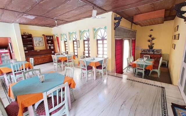 Hotel Mahendra Prakash