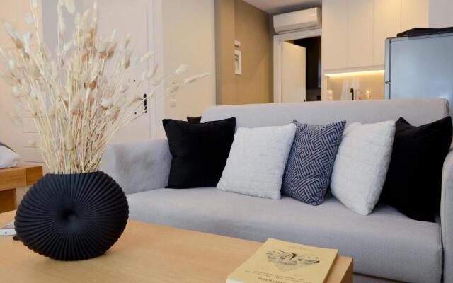 Roloi suites