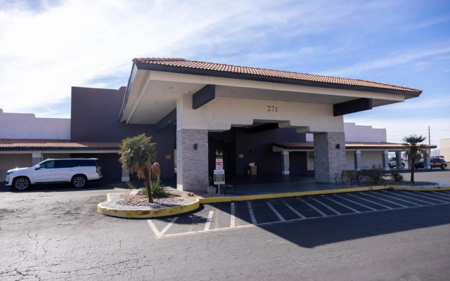 Quality Inn & Suites Lake Havasu City