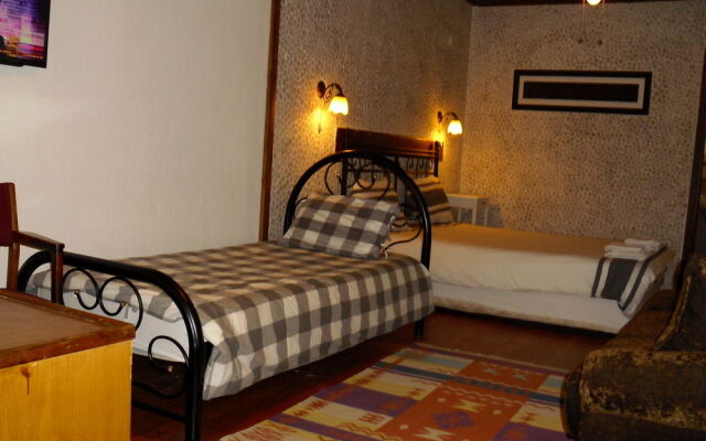 Akropolis Guest House