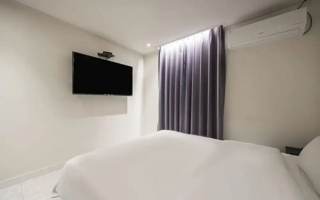 Greaten Hotel