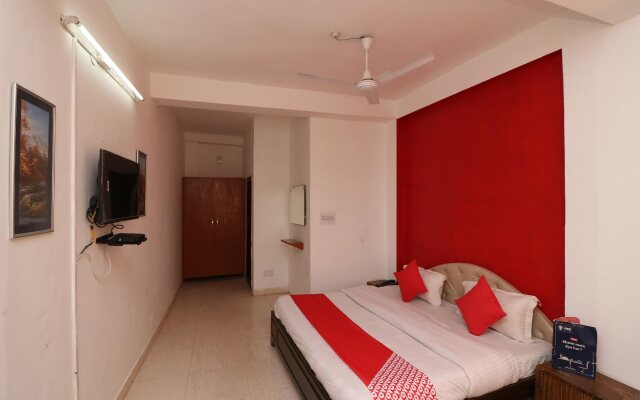 Hotel Green View Neelgiri By OYO Rooms