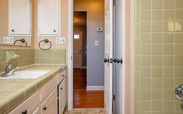 The Dandridge Guest House