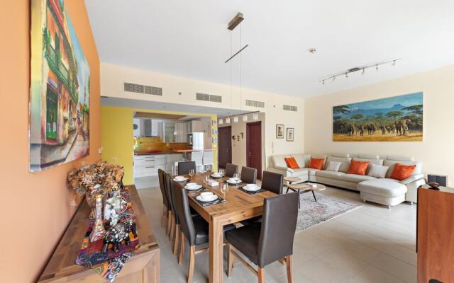 Stonetree - Spacious 2 BR - Near Beach