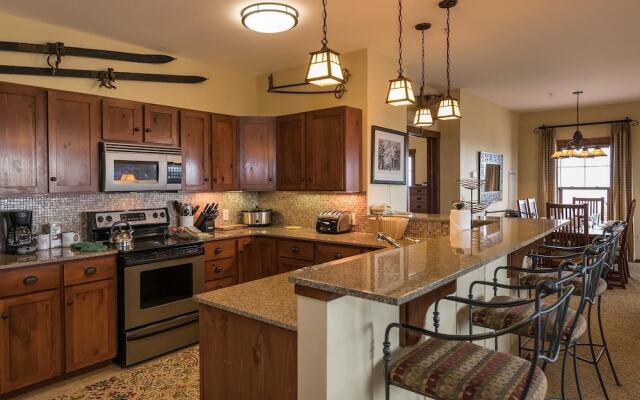 6br: Soaring Eagle 204