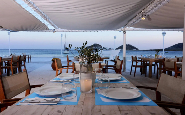 Aphrodite Beach Resort Hotel
