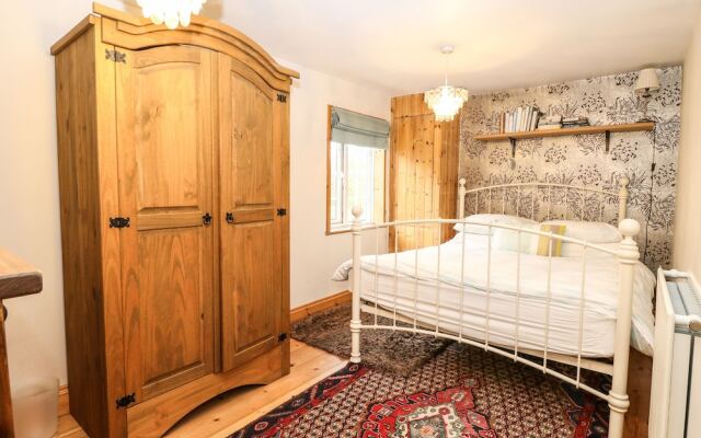 Valentine Cottage