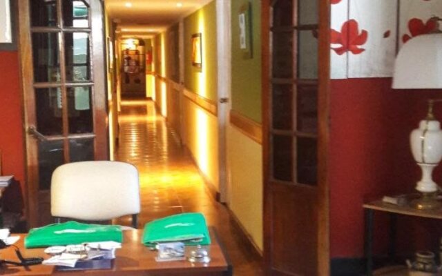 Hotel CalaSh
