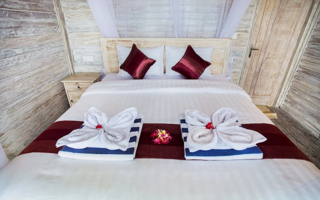 The Puncak Sunset Ceningan