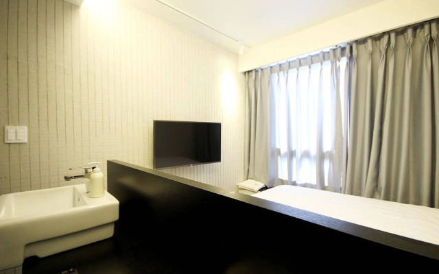 Mini hotel may nampo