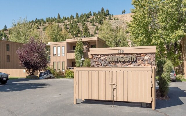 Sawtooths #25 - 3 Br Condo