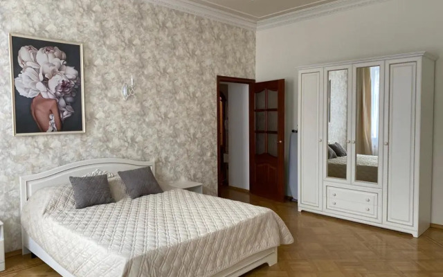 Апартаменты на улице Жуковского 34