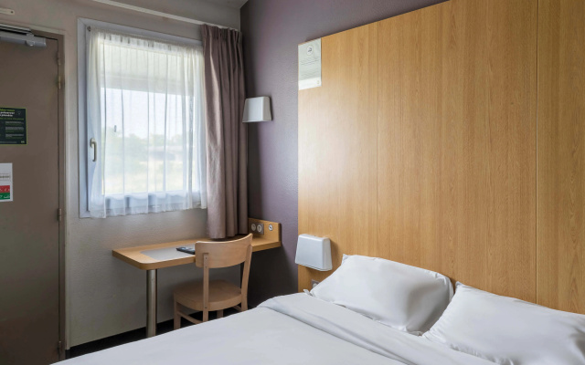 B&B HOTEL Troyes Barberey
