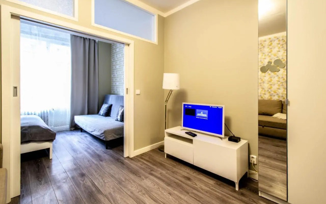 Old Town Rybna Apt by Ruterra