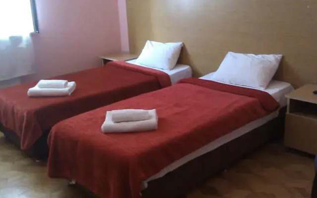 Lion Hotel