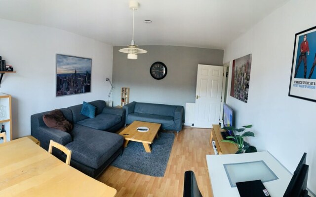 Charming 2-bed Apartment in Glasgow